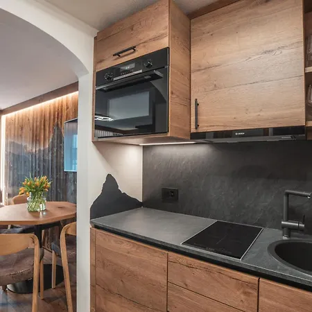 Laperle Apartments & Spa Access At Alpen Resort-3